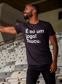 Camiseta É só um jogo